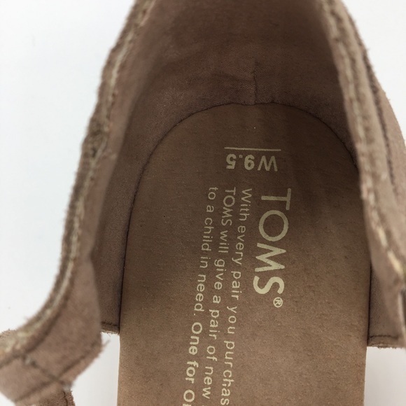 TOMS crochet neutral platform sandals - Picture 7 of 7
